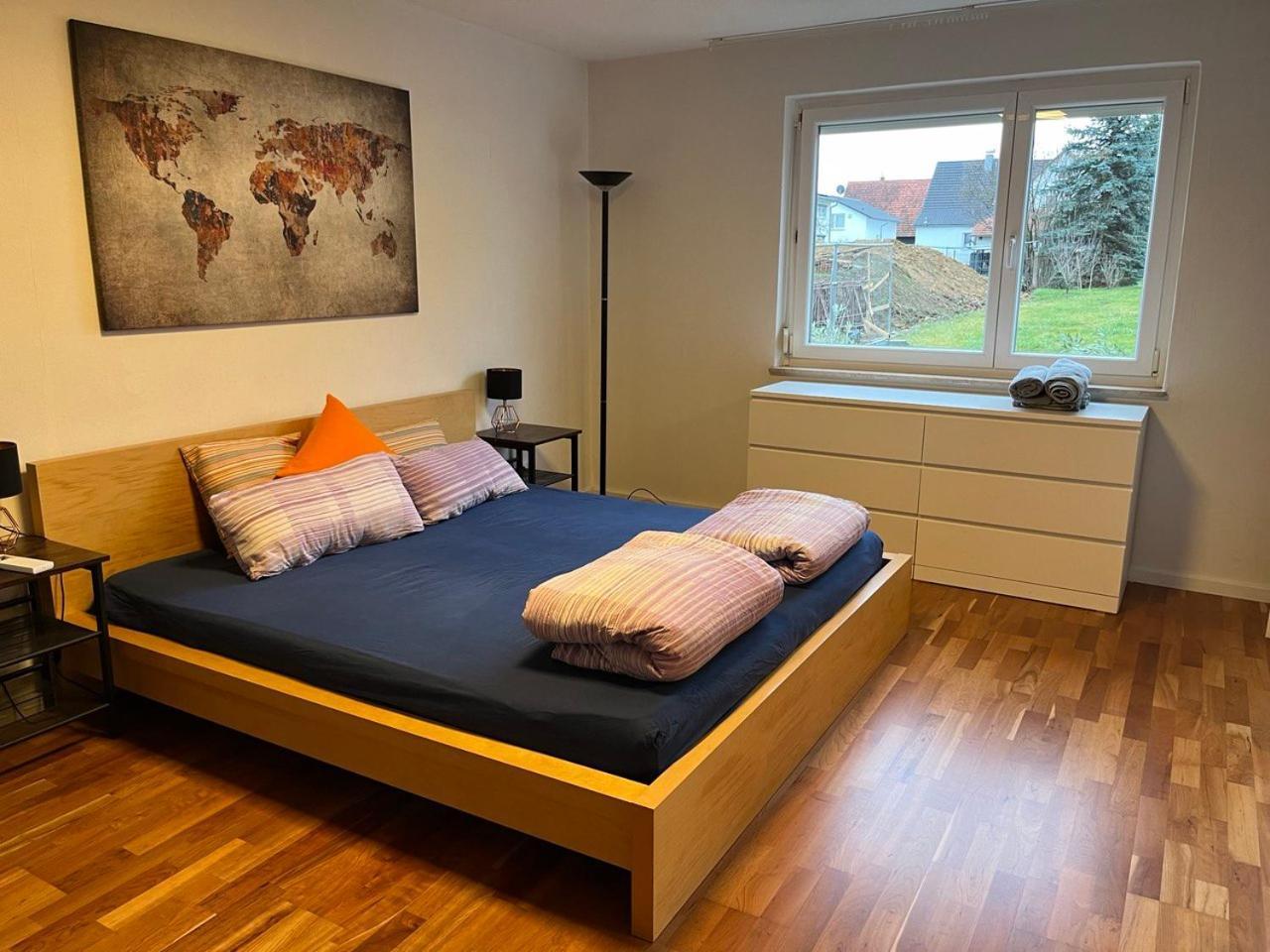 Gemuetliche 3 Zimmer Wohnung Mit Grosszuegiger Terrasse Im Gruenen Reutlingen Exteriér fotografie